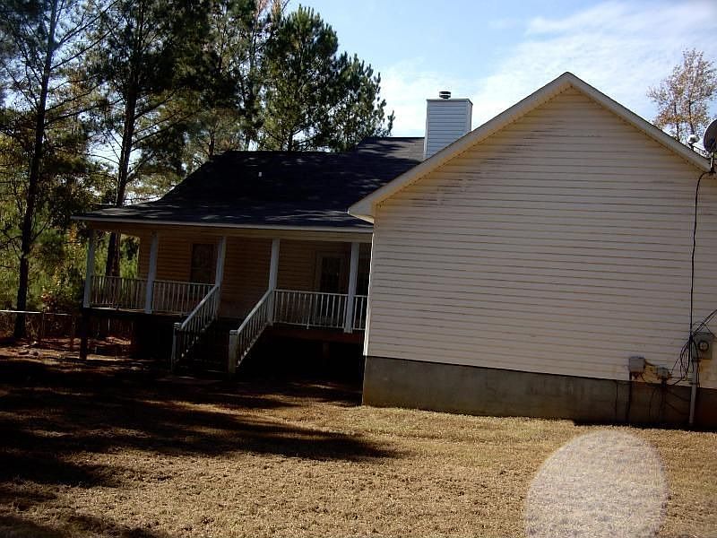 2nd image of 315 Southern Walk Cir