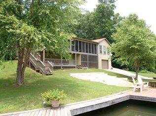 201 Cedar Creek Trl, Alexander City, AL 35010