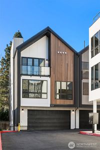 409 99TH Avenue NE, Bellevue, WA, 98004