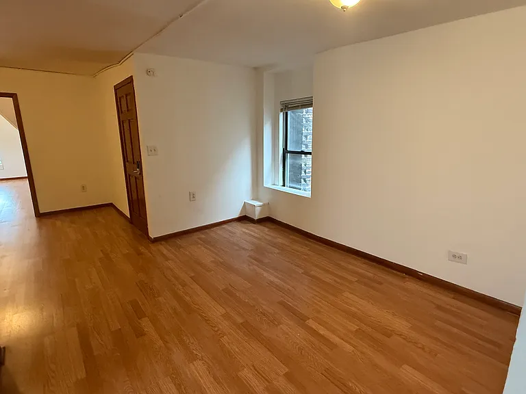 2139 S Western Ave #3 — Photo 12