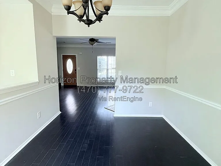 3924 Hancock Cir — Photo 6