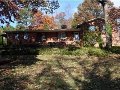 1109 E River Hills Dr, Chattanooga, TN, 37415