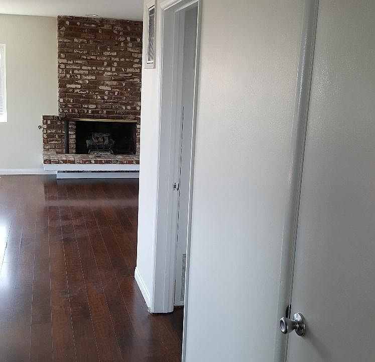 Entryway with coat closet