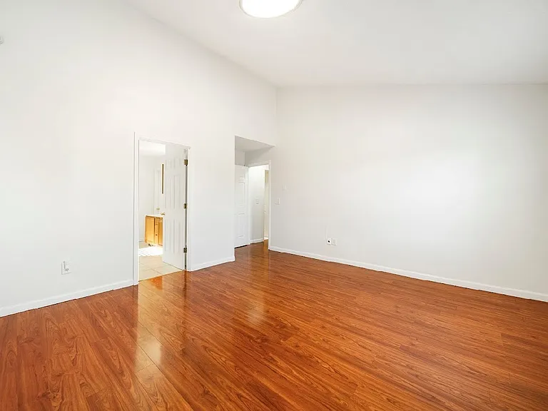 135 Jackson Point Dr — Photo 19