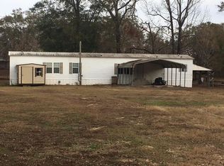 103 Hideaway Rd, Camden, AL 36726