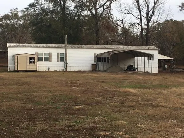 103 Hideaway Rd, Camden, AL 36726