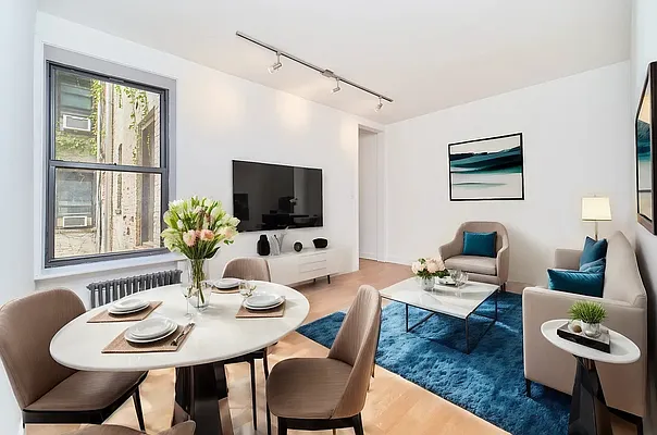 Living room, photo 1