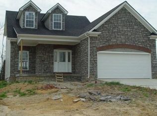 1011 Augusta Dr, Lawrenceburg, KY