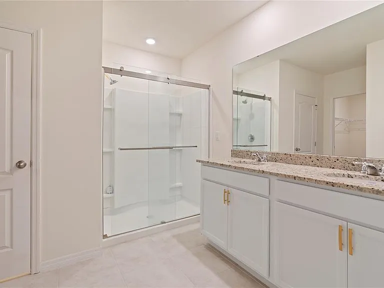 1316 Sugarwood St — Photo 20