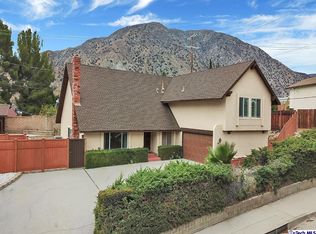 7523 Alpine Way, Tujunga, CA 91042