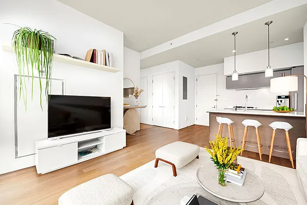 Rented by Corcoran | media 14