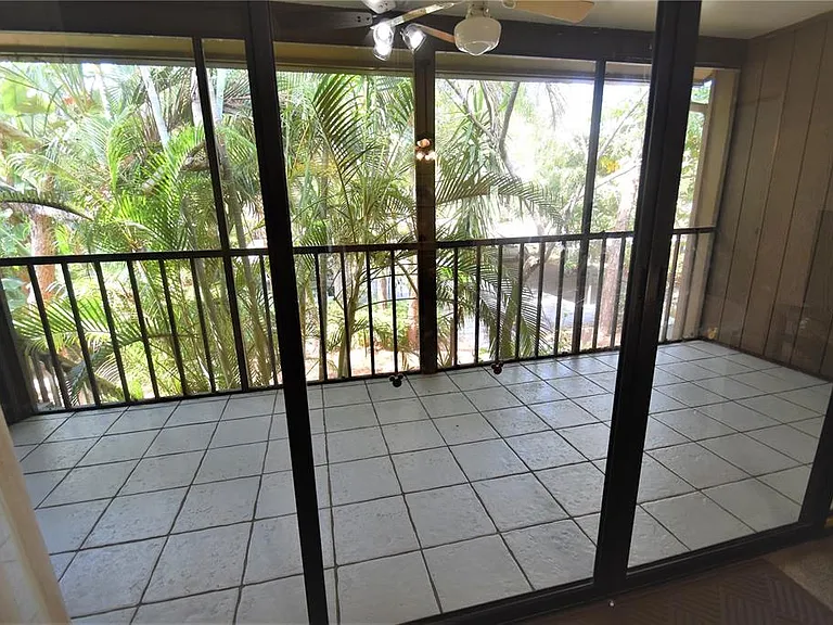 1712 Glenhouse Dr #GL418 — Photo 2