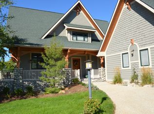 308 Hyder Circle Dr, Plainwell, MI 49080