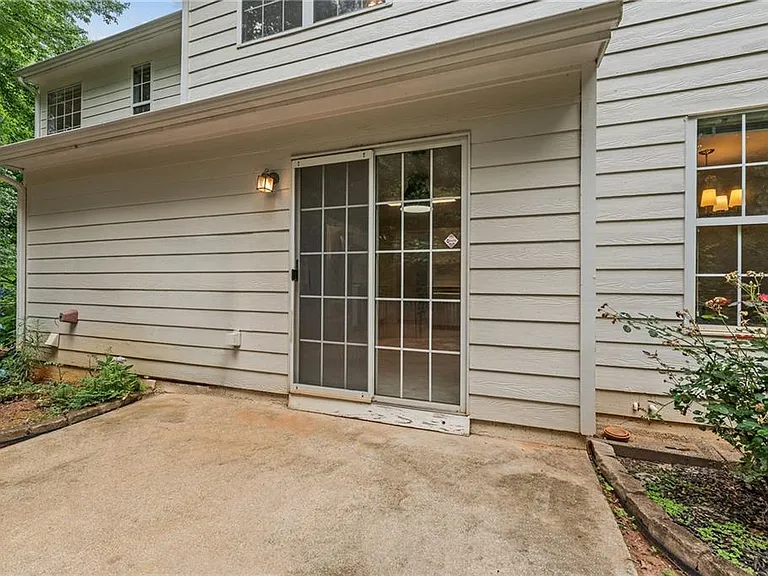 370 Manor Glen Dr — Photo 39
