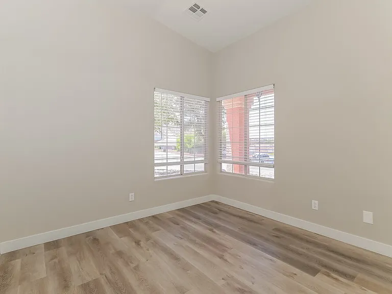 456 Palegold St — Photo 12
