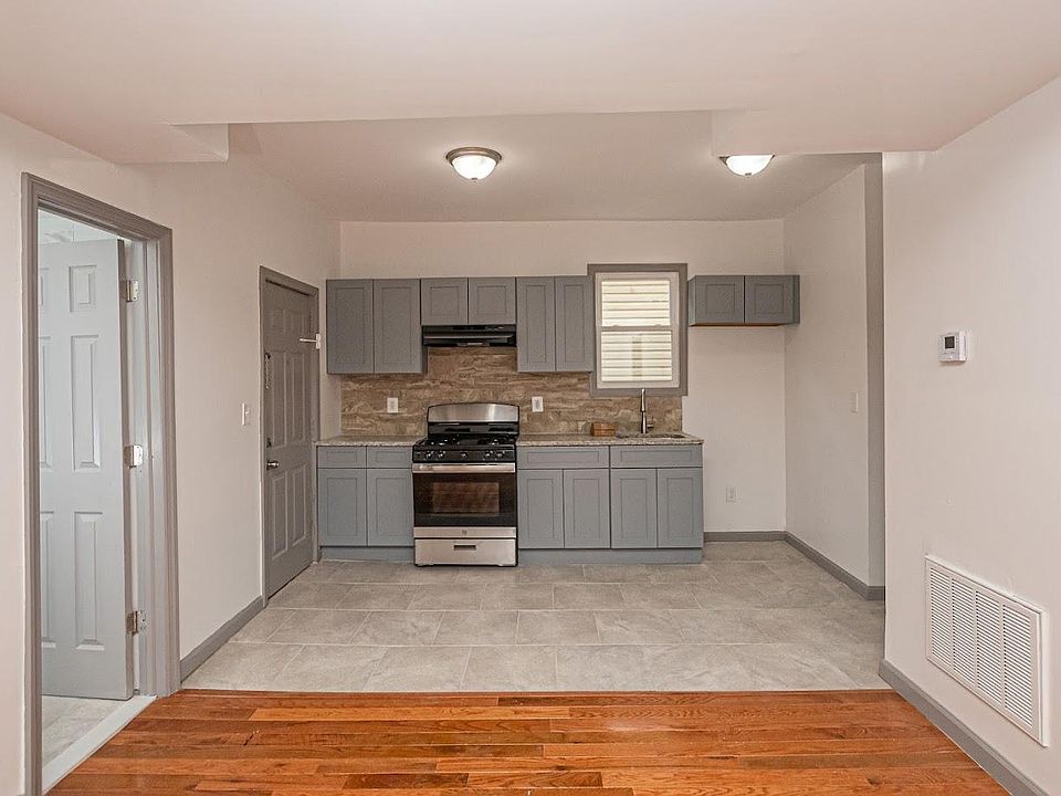 1st image of 24 Stuyvesant Ave #4