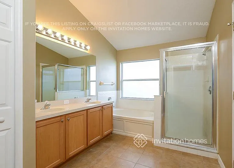 7413 Pulteney Dr — Photo 12