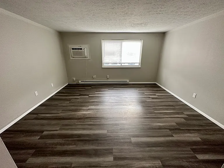 660 S Shore Ct #660 — Photo 5