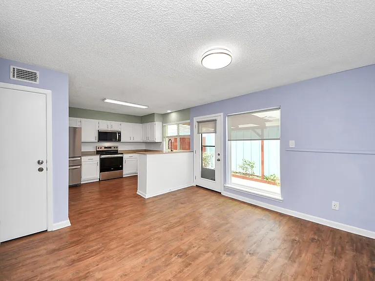 7508 Stewart Rd — Photo 8