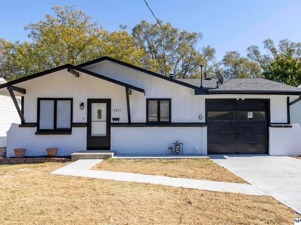 2815 S 36th St, Omaha, NE 68105