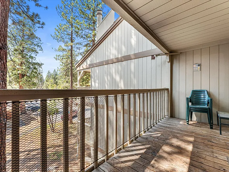 1001 Commonwealth Dr #207 — Photo 14