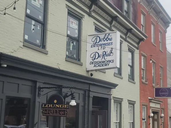 13 Railroad Avenue - 202, 13 Railroad Ave, Mechanicsburg, PA 17055