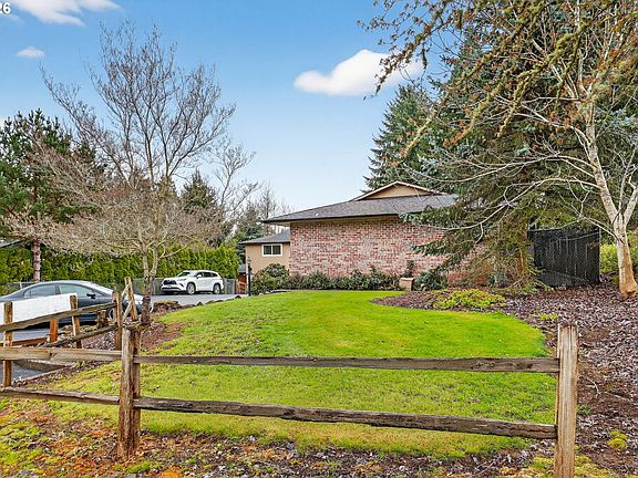 3rd image of 18010 SE Langensand Rd