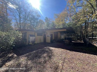 25 Red Oak Rd, Lake Harmony, PA, 18624