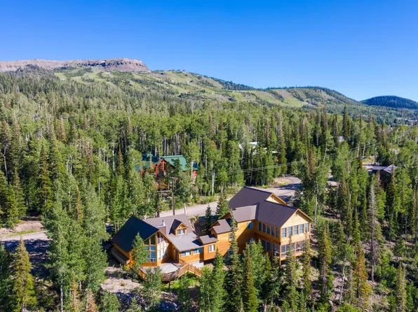 401 N Aoki Michi Rd, Brian Head, UT 84719
