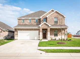 913 Edgehurst Dr, McKinney, TX 75071