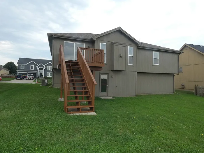 11407 N Bristol Ave — Photo 30