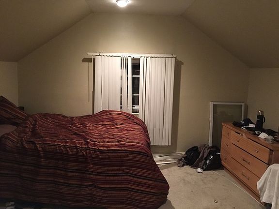 5th image of 4417 N La Crosse Ave