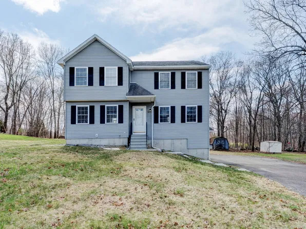 26 Olivia Lane, Naugatuck, CT 06770