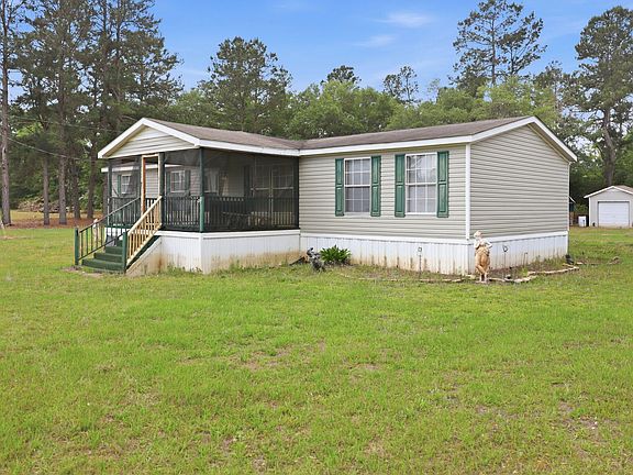 2nd image of 124 Roverbend Rd
