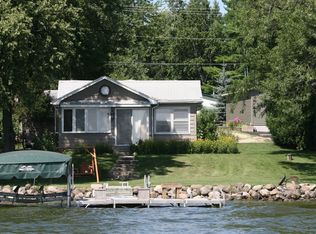 W9071 Ripley Rd, Cambridge, WI 53523