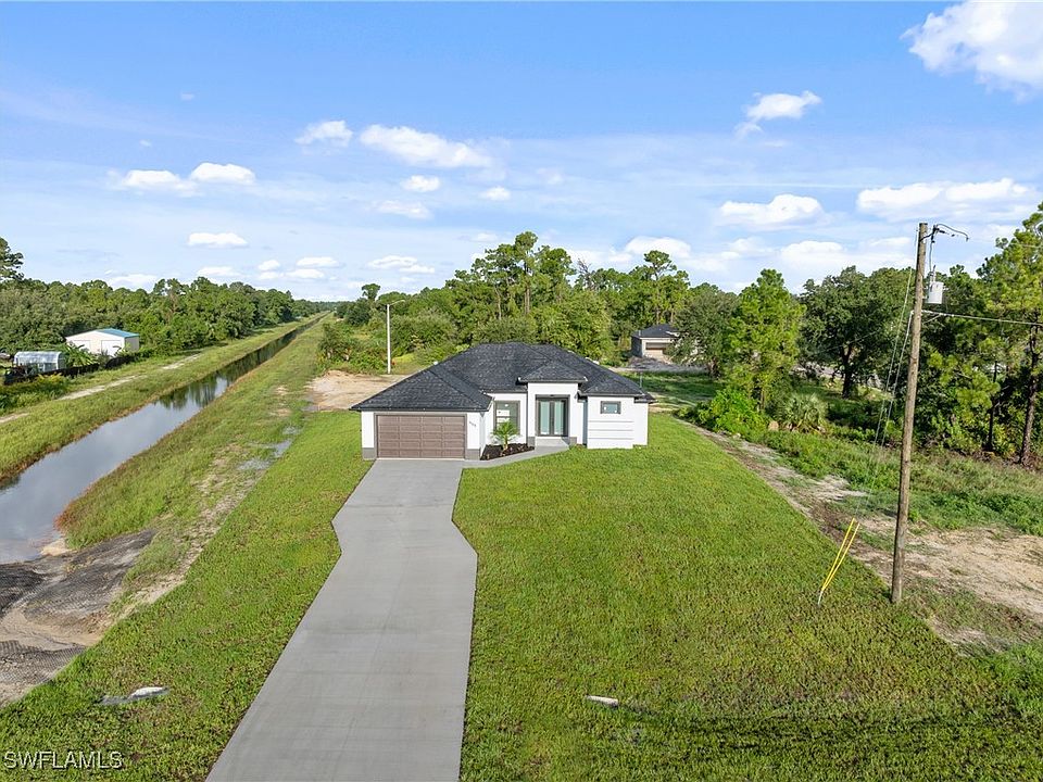 1st image of 3705 Sunshine Blvd N
