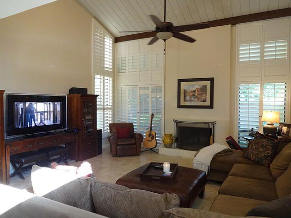 Open Spacious Living Room