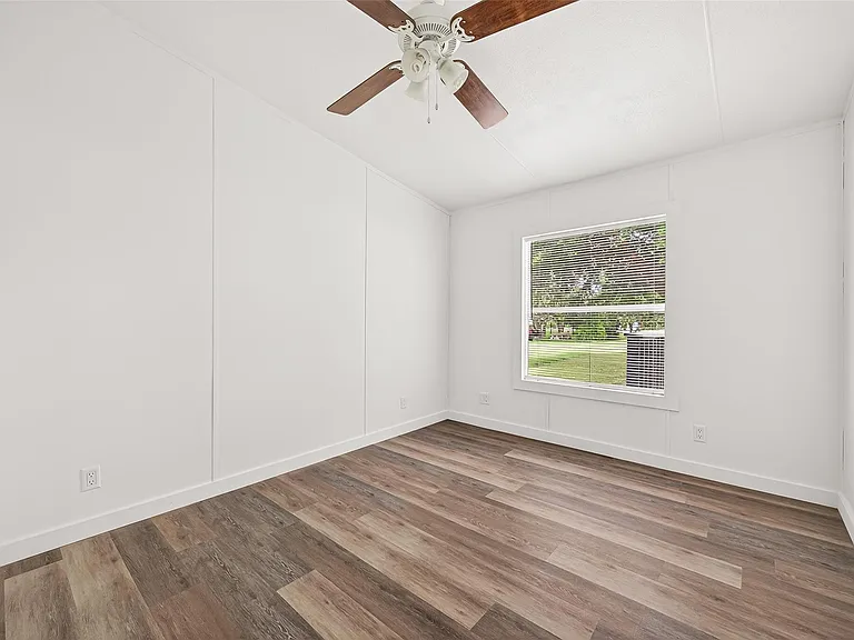 6018 Barney Ln — Photo 33