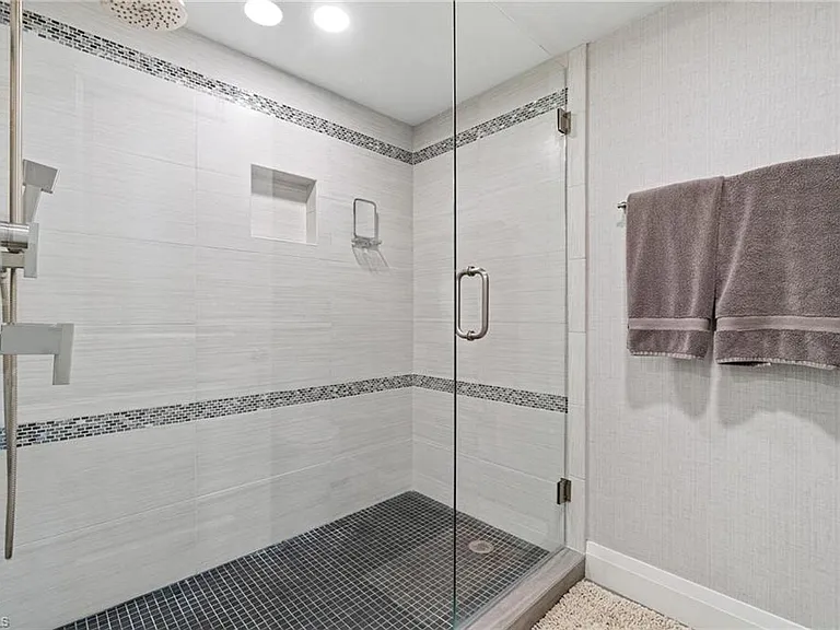 9051 Gulf Shore Dr #Penthouse 3 — Photo 44