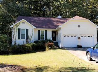 2556 Overlake Dr, Powder Springs, GA 30127