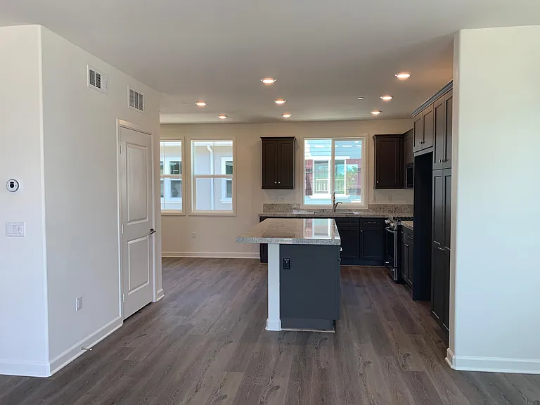 4351 Canyon Coral Ln — Photo 1