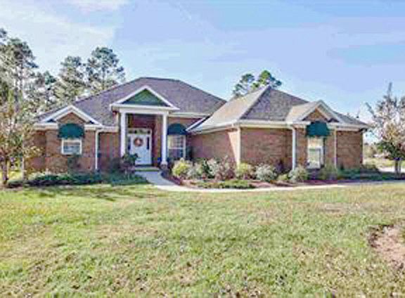2nd image of 1301 Dogwood Dr