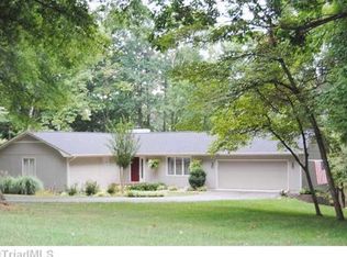 414 Lakeview Rd, Mocksville, NC 27028