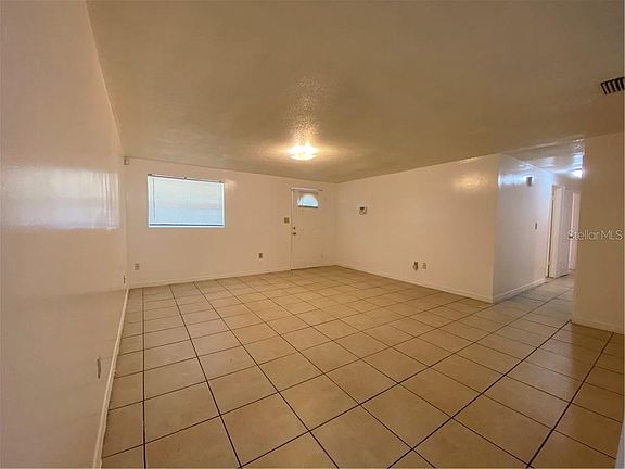 2nd image of 1821 Bellgrove St