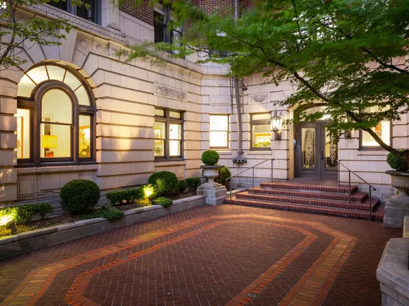 2141 NW Davis St APT 103, Portland, OR 97210