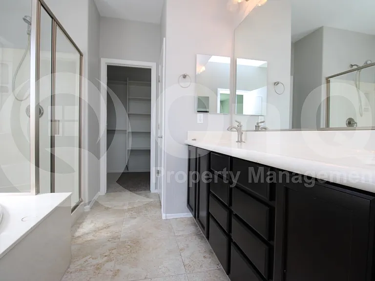 1611 W Tombstone Trl — Photo 20
