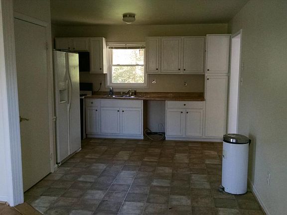 5th image of 6307 Hillview Ave