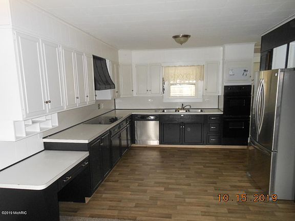 2nd image of 5720 Madison Ave SE
