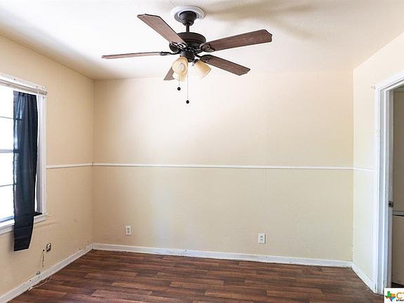 5th image of 1809 E Leon St #A