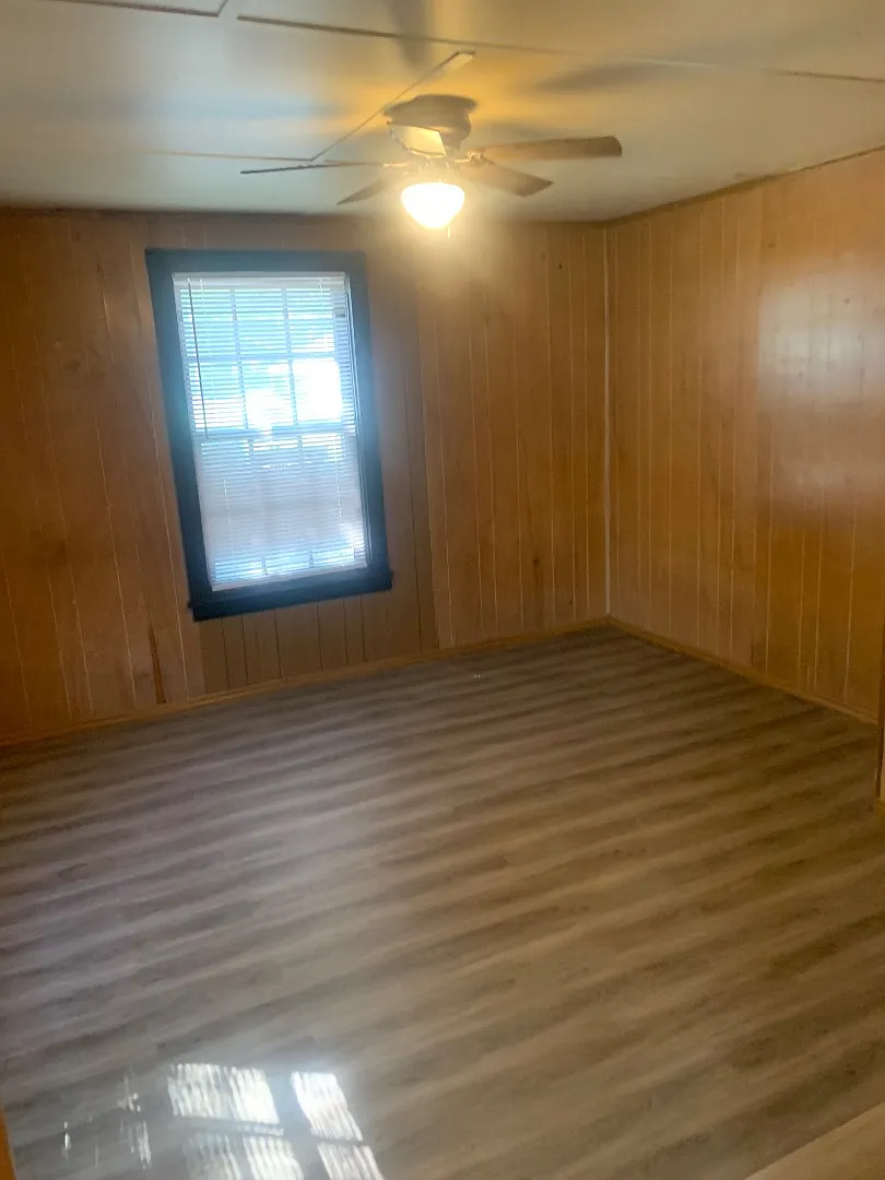 4 Butler Street - 1 — Photo 3